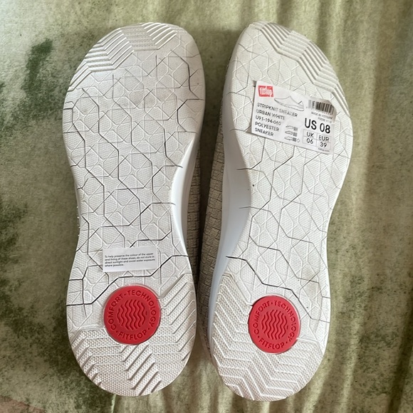 Fitflop sneakers NWOT - Picture 3 of 3